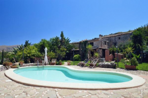 Villa Eden con piscina giardino parcheggio Wifi free, Castellammare Del Golfo
